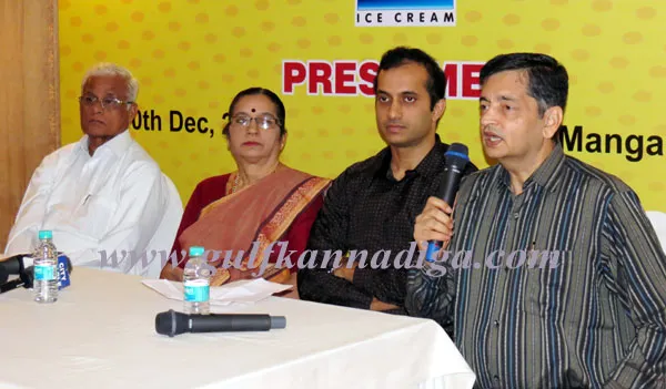 Ideal Ice Cream Press Meet